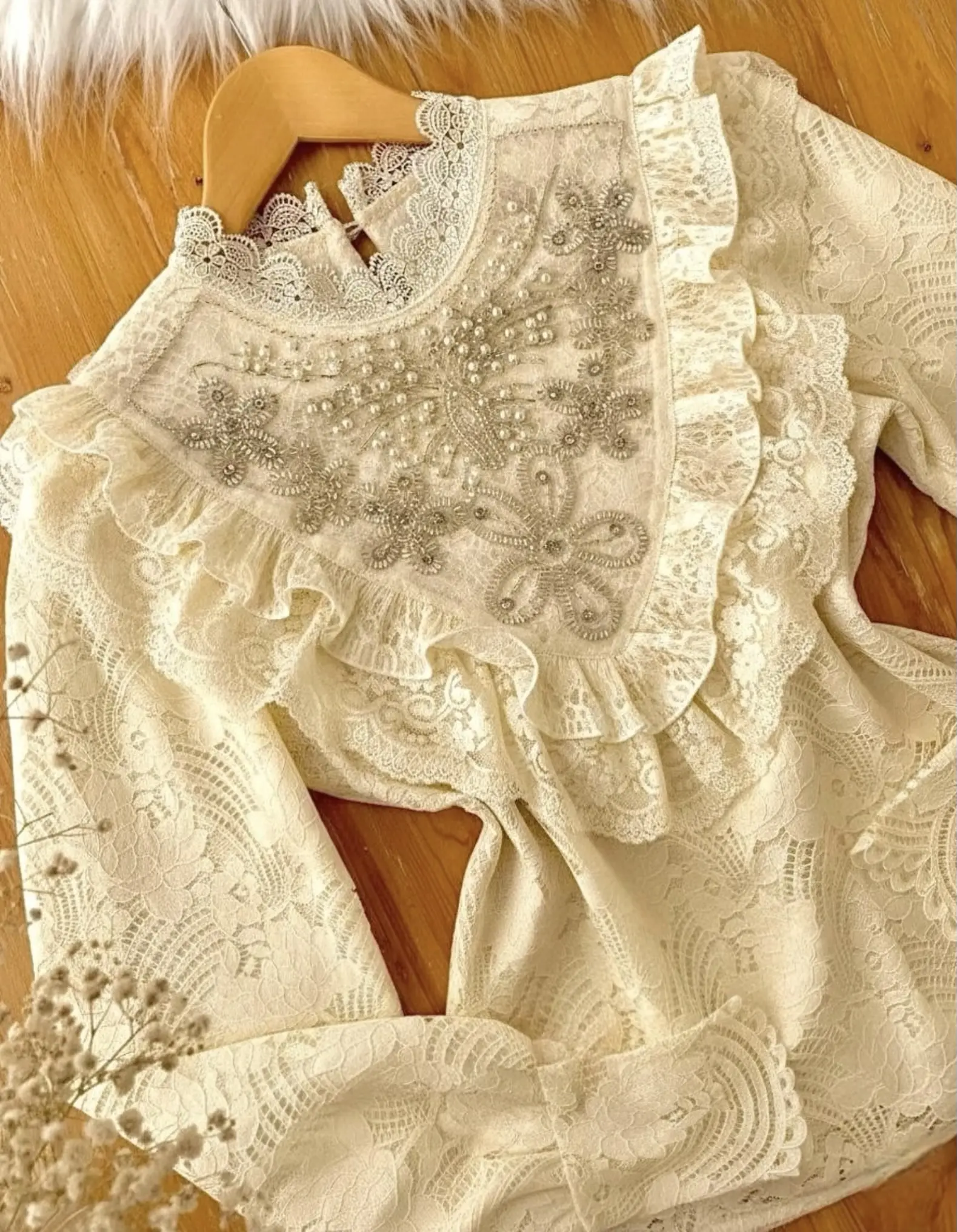 شومیز گیپور سنگ دوزی h1477